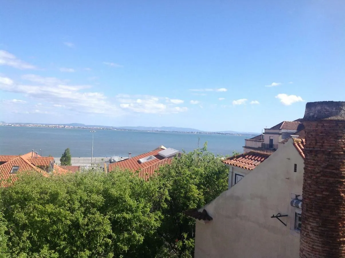 Xavier - Alfama Apartment River View Lissabon